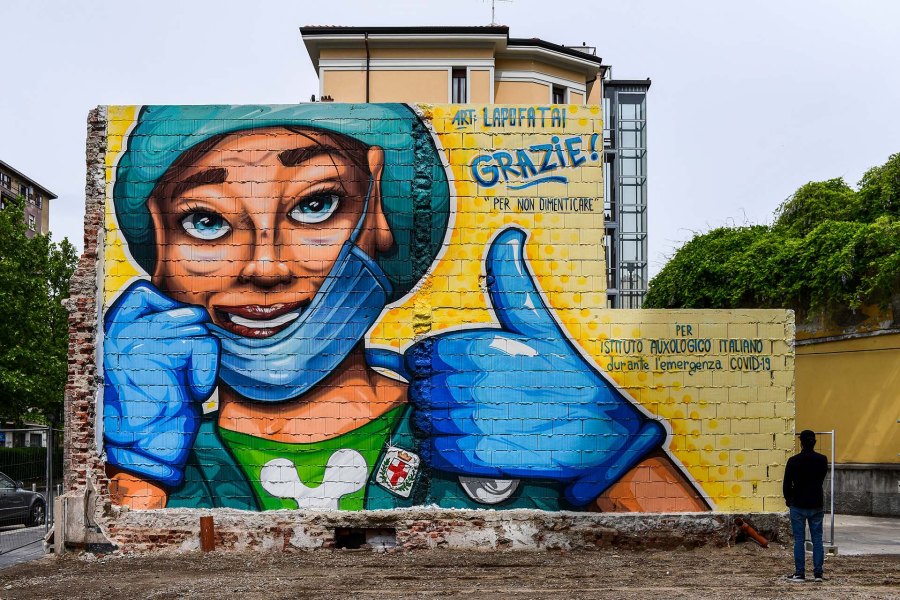 ITALY-HEALTH-VIRUS-MURAL