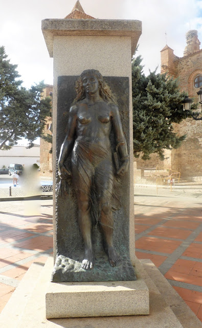 Granja de Torrehermosa. Monumento a la Medicina Rural B (1)