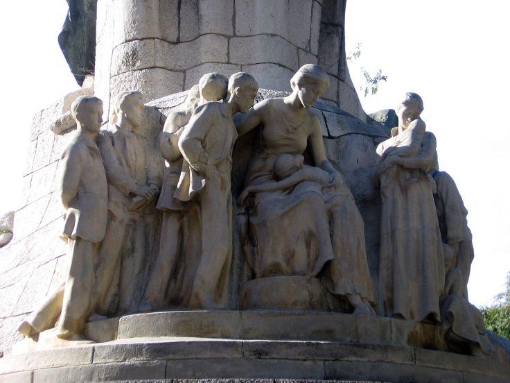 Monument_Doctor_Robert3